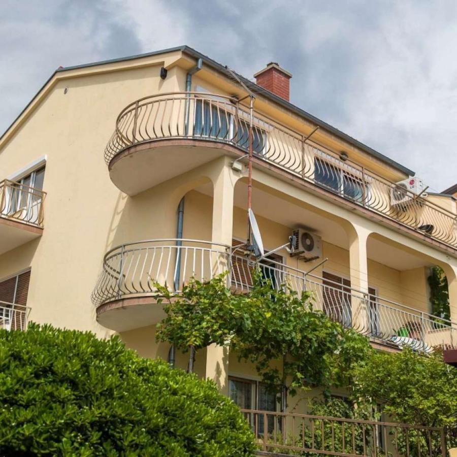 Apartments With Wifi Crikvenica - 17497 Bagian luar foto